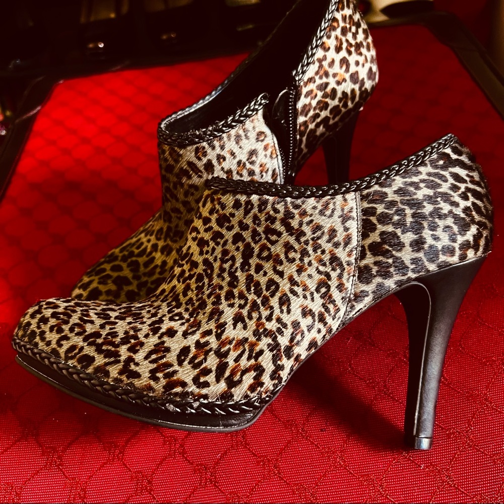 Gray Leopard Booties - Picture 5 of 15